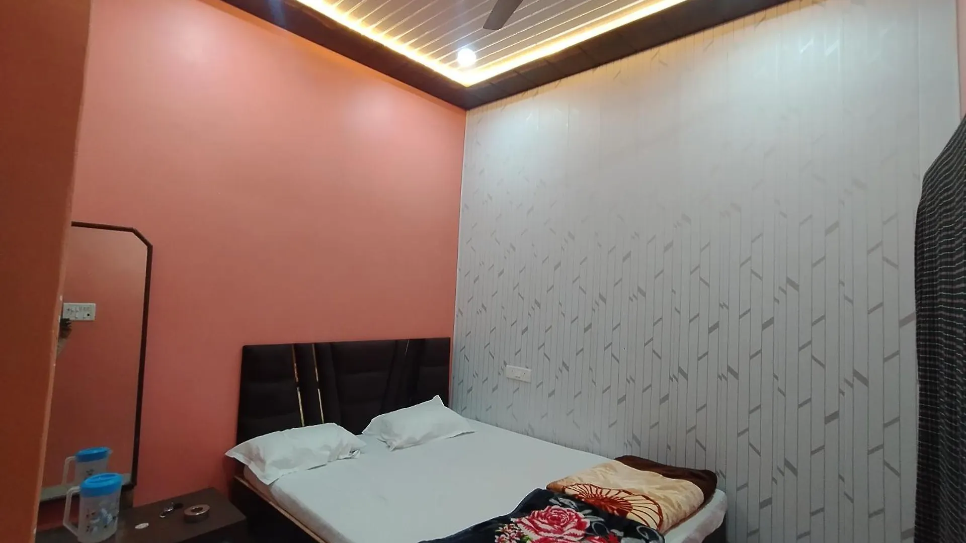 Maa Mukteshwari Home Stay Váránasí 0*,